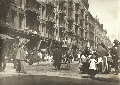 Jacob Riis - Street Scene on  New York's Lower East Side
