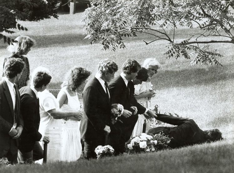 Barry Thumma - Kennedy Gravesite Affects Family