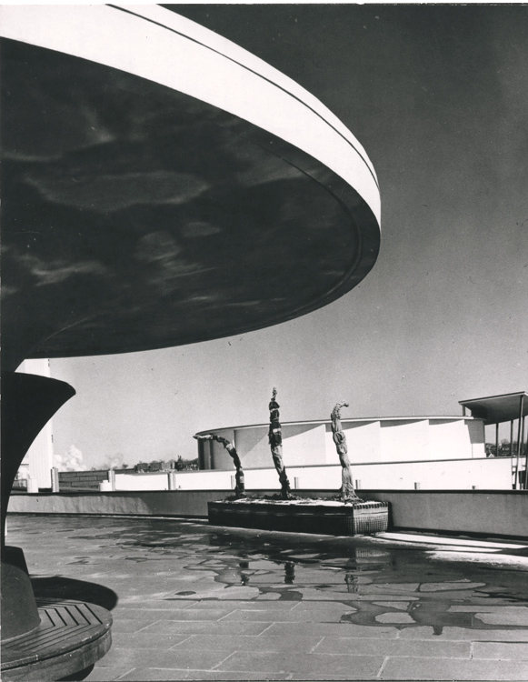 Alfred Eisenstaedt - Architectural Study, New York World's Fair