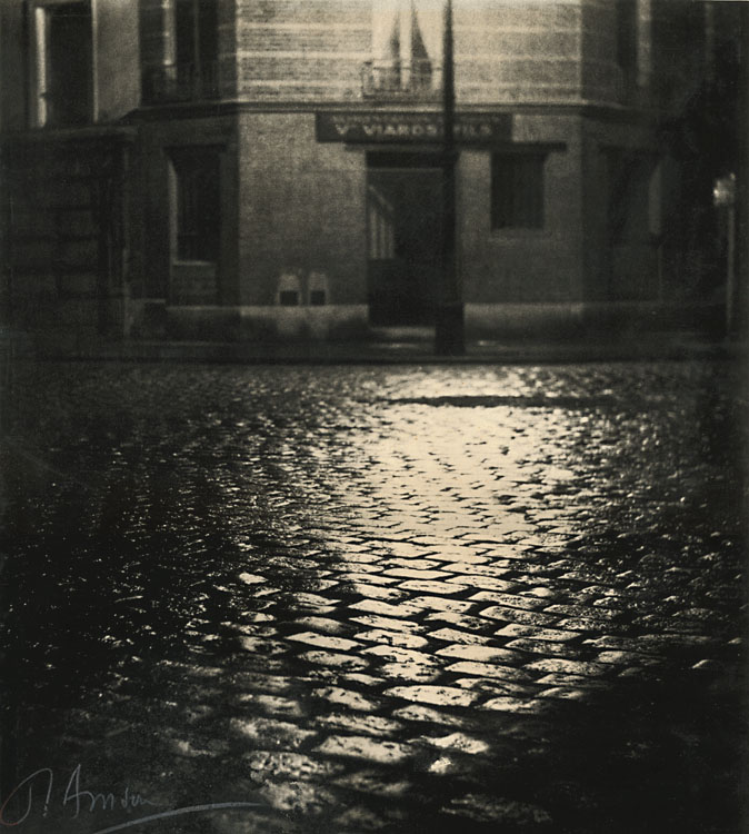 Pierre Auradon - Cobblestone Street