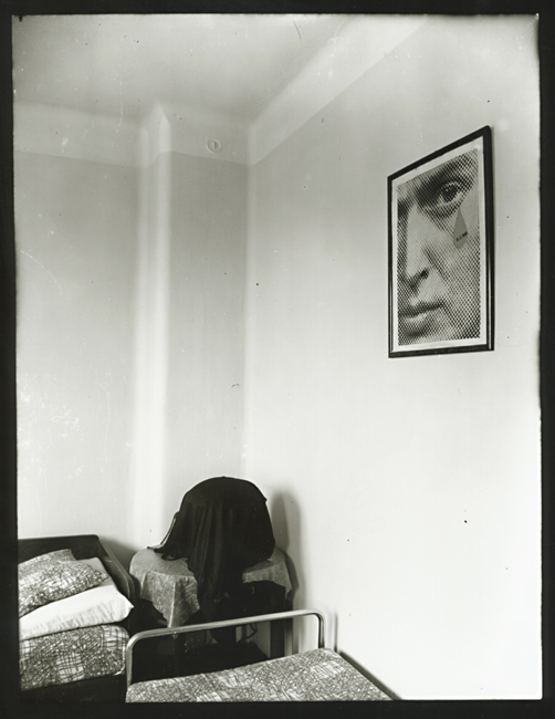 Petr Helbich - Room with Picture