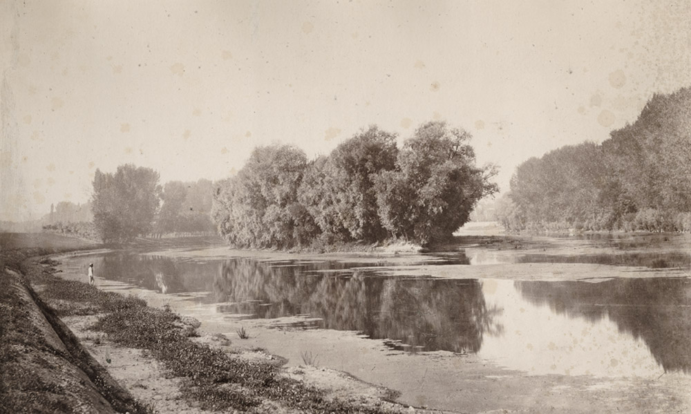 Charles Marville (dit), Charles-François Bossu - La Seine et l'île de la Folie, près de Suresnes, Bois de Boulogne Charles Marville (dit), Charles-François Bossu - La Seine et l'île de la Folie, près de Suresnes, Bois de Boulogne