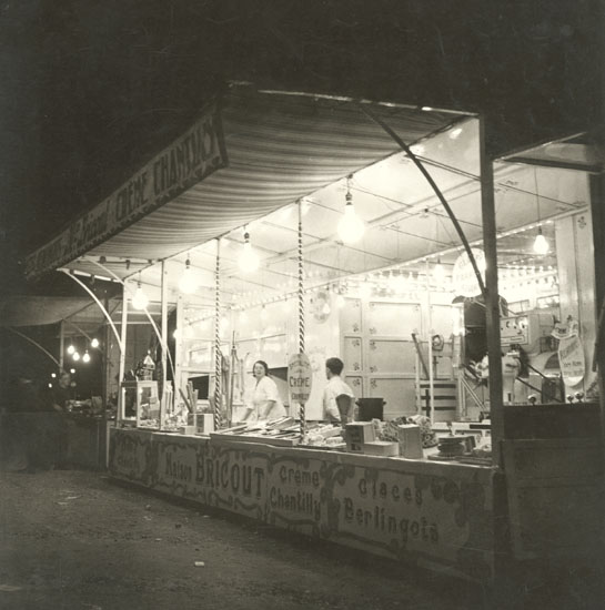 Laure Albin-Guillot - Foire (Fun Fair Booth for Dessert)