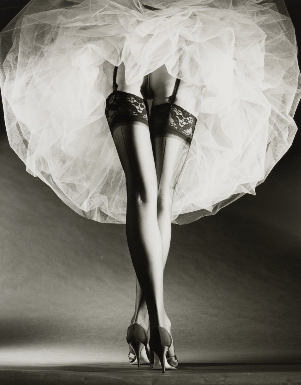Horst Paul Horst: Round the Clock I. Silver print, 17-1/2 x 13-7/8 in. (445 x 352 mm), 1987/1990s, unmounted. 16899. Horst Paul Horst: Round the Clock I. Silver print, 17-1/2 x 13-7/8 in. (445 x 352 mm), 1987/1990s, unmounted. 16899.